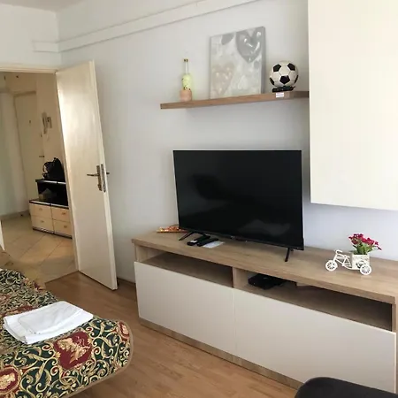 Apartman Maja *