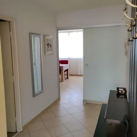 Maja شقة سبليت